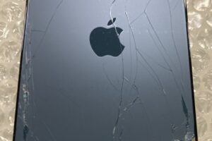 iPhone 12 Pro 画面割れ・背面全面ヒビ・カメラレンズ割れ・タッチ不良 買取実例